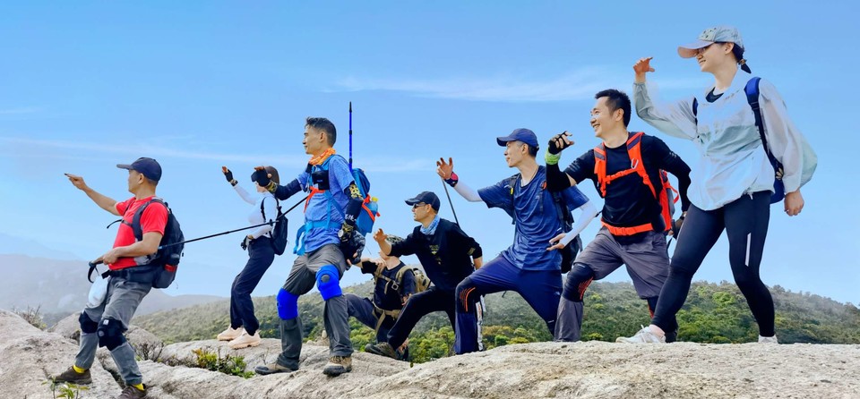 d-fa0vCfLCDjb_8US3IIY5pCJTwk53Yu5xyrnzIxCzkOIBhS80fj2Ih7TYVX33Dq