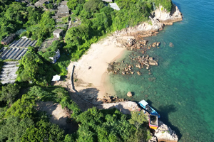 小三门岛露营2日丨海岛隐藏玩法：避世玻璃海玩水，体验一回渔夫生活，坐船才能到达星空营地