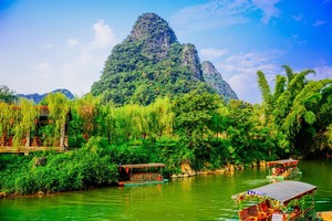 特价298，唱山歌叻！【广西三月三】黄姚古镇山歌节，诗意千年古镇、鬼斧神功玉石林、东谭岭云海日出