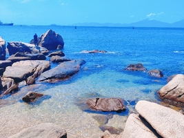 【广东外伶仃岛2天】绝美玻璃海海岛：桨板、垂钓、冲浪，环岛徒步，探密矿湖、北帝庙、奇石峰公园，沉浸式玩转宝藏海岛