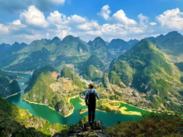 春节游【桂西南5天】德天跨国瀑布-明仕田园-河池百鸟岩-百魔洞-渠洋湖-鹅泉-柳州-南宁 纯玩精华游