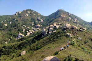 每周六日出发【马天顶】台山穿越山海奇观、攀爬鬼斧神工巨石阵