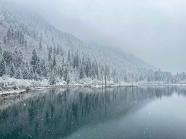 【大美九寨】童话川北  8人VIP小团 · 赠驻地旅拍 · 观冰瀑蓝冰  九寨沟+三星堆+毕棚沟+达古冰川+平武报恩寺+