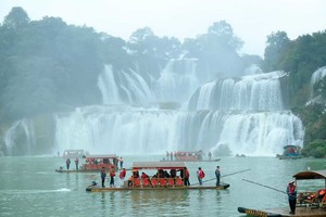 【庐山恋4日，火车卧铺往返，精品4-8人小团】每周五晚精品小团，冬天里的浪漫情愫，相约游庐山