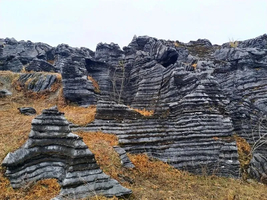 【阳山江英古道】喀斯特地貌深处，探寻千年古道记忆,广东版“墨石公园” 、打卡“千里江山图“