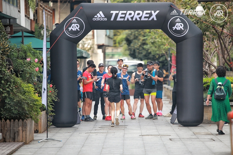 20200926153341_8J9A5462-01