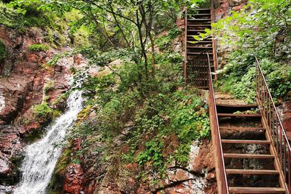 【密云云岫谷+素质拓展 】凝聚力团建