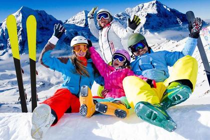 【云佛山滑雪+创意团建】赛车团队 雪地也疯狂