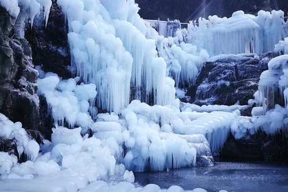 【冬日仙境-童话世界-冰雪奇缘】龙居冰瀑旅行团建