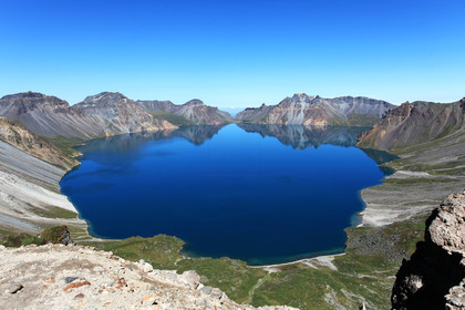 【连绵白雪盖半山】长白山4天3晚旅行团建
