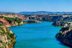 五一5日｜晋陕轻徒｜黄河天空之城–香炉寺-红土林–凤尾岩水上丹霞–蛇河沟–萨拉乌苏-黄河古道