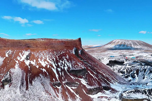 3日｜呼市火山｜【冰火72小时】の乌兰哈达火山群-呼市citywalk&寺庙之旅-千岛湖雾凇-涝利海
