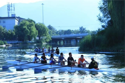 【水上高尔夫】赛艇磨砺日1日团建方案