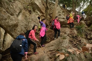 【国庆●攀登】10月2日黄石魔道探秘徒步穿越