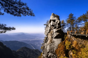 【岳阳幕阜山】11月6日周四 •  | 9.9元秋日盛宴&赴一场1596米的云端之约