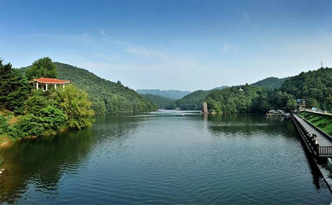 黄陂木兰天池拓展训练基地