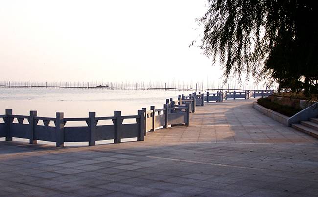 梁子湖龙湾度假村