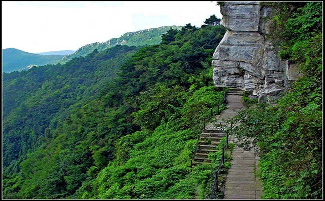 红安天台山拓展基地