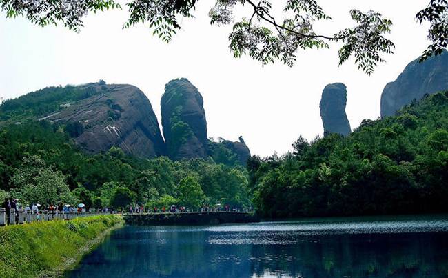 湖北麻城龟峰山拓展基地