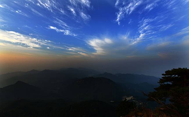 浠水县三角山拓展基地