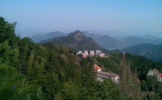 浠水县三角山拓展基地