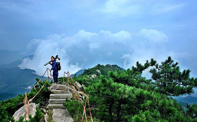 薄刀峰风景区拓展基地