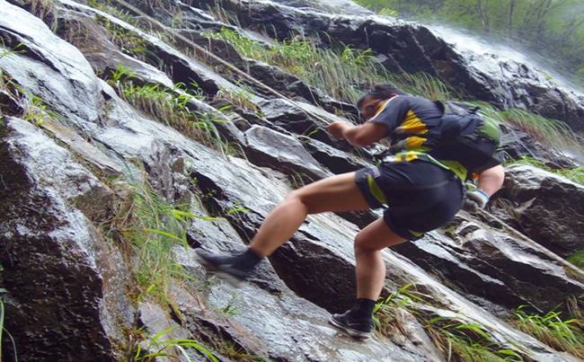 蕲春药王谷拓展训练基地