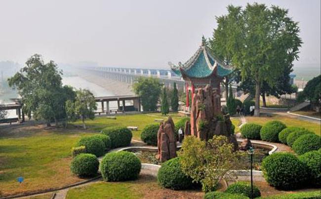 荆州北闸旅游风景区拓展基地