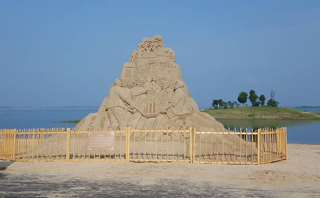 荆门漳河阳光沙滩风景区