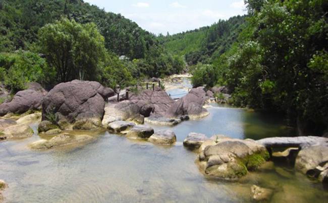 京山绿林寨拓展基地