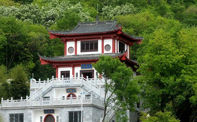 荆门圣境山拓展基地