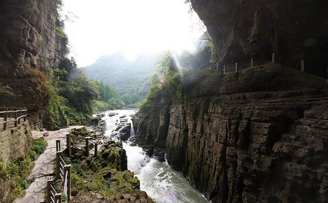 恩施腾龙洞拓展基地