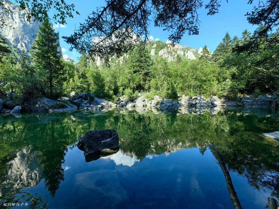 mmexport1758817816724