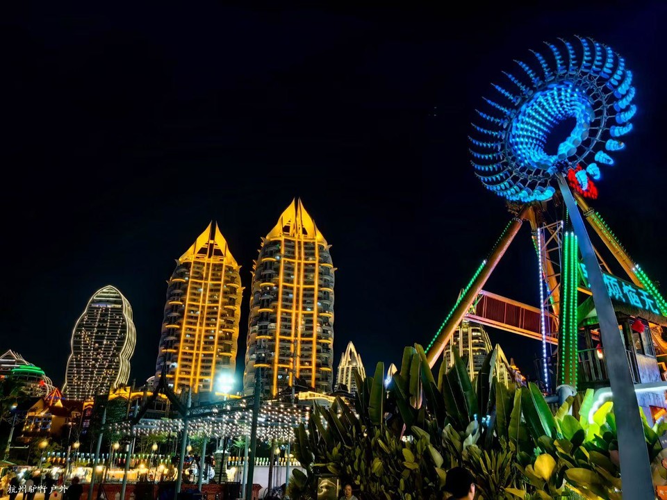 mmexport1758818843613