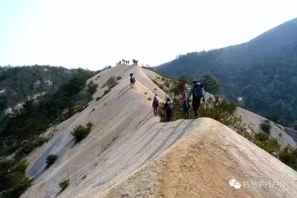 【山顶沙漠】3.9 龙须山，漫步沙漠之巅。