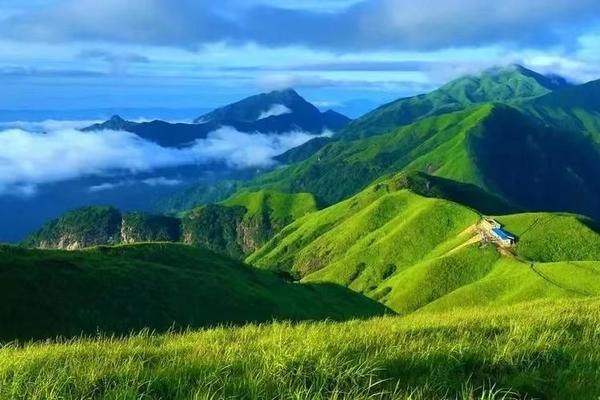 【火车徒步版】武功山 6.2-4，相约高山草甸，满屏的绿，等日出看星星，邂逅最美的武功山！