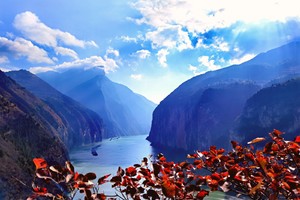 【红叶醉三峡徒步版】11.22-25 三峡之巅，保成行！一叶知秋浓，穿行万里红叶，4天3晚