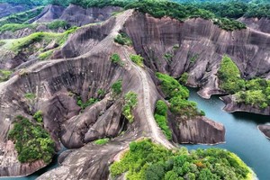 【衡山徒步】10月-12月，衡山禅径，郴州丹霞，八面云海，水墨长卷6日徒步之旅