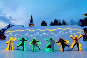 【元旦跨年】12.31-1.4，漠河雪国列车SUV小团，北极村，北红村，圣诞村，龙江第一湾，白桦林+马拉爬犁+驯鹿+滑雪