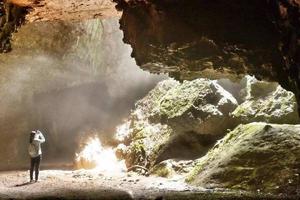 【地心历险】12.20 桐庐纪龙山，高空速降，上天入地，翻越豹子崖，溶洞探险，无畏无惧