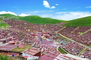 【五一假期】4.30、5.1俩期成行，川西小环线5日，色达，8人纯玩小团，四姑娘山双桥沟