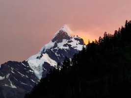 【全年发团】雨崩+虎跳峡徒步7天6晚，每周五丽江集合，周六出发，保成行