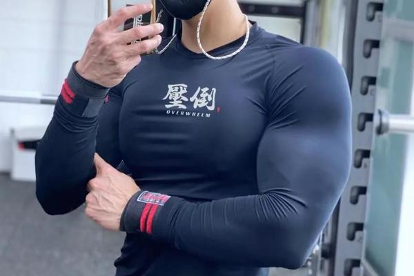 运动紧身衣男子撸铁长袖速干衣