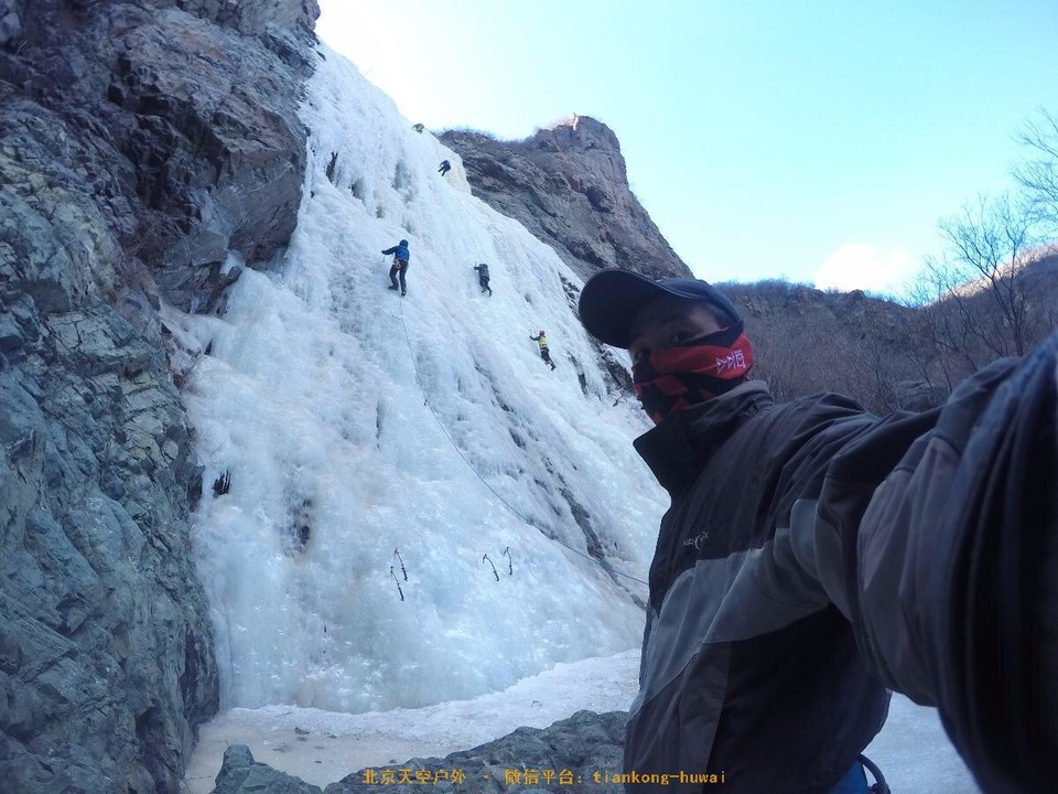 D1F21F2B-5246-4F51-AC8F-974DF60A0040