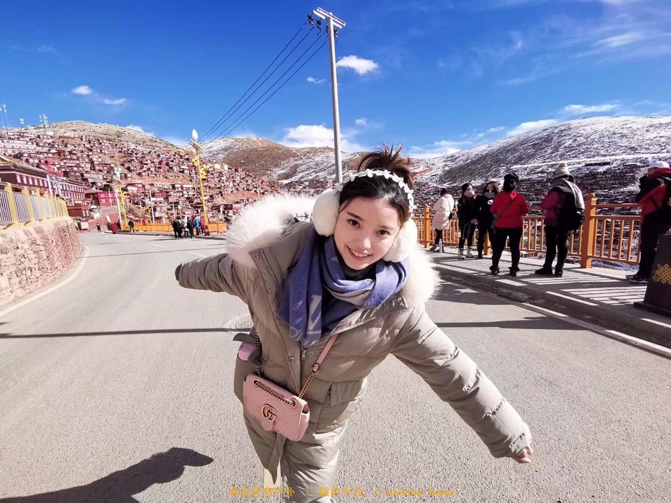 9E9D4BAF-4876-4837-866C-89D8AE9A8502