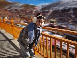 1CEB2305-2B00-4C7C-9C22-0E4F560711C9