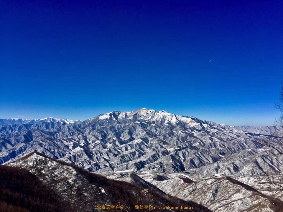 8EBE24FB-6C16-4C40-A685-B8ACC1B0EB81