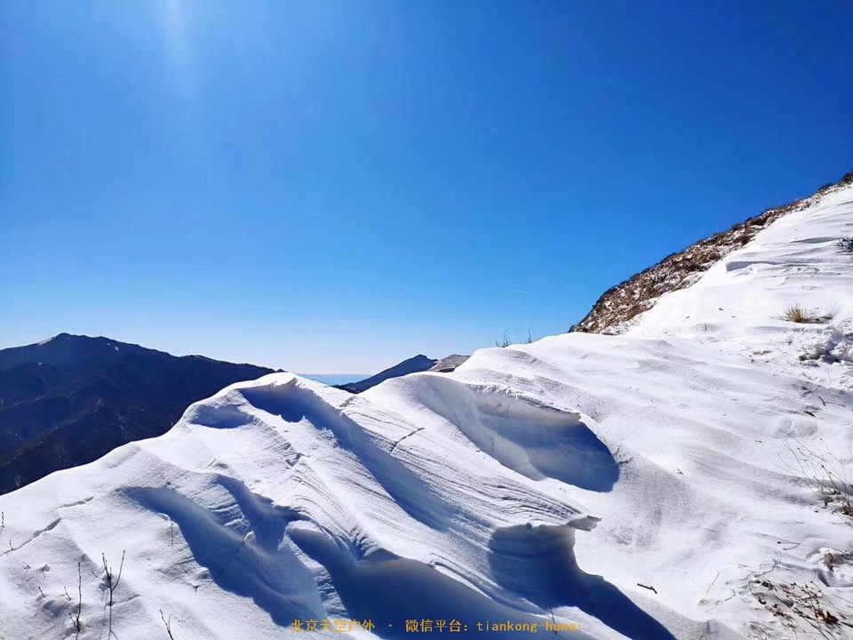 E970AA0C-AC29-4126-B35C-1EC4157643E1