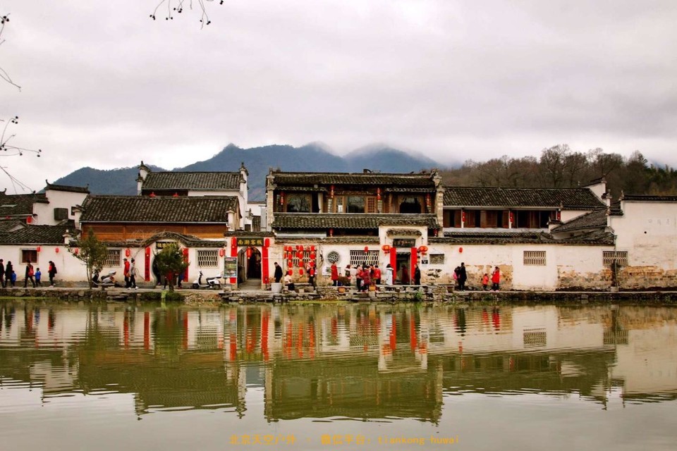 0AED2D68-525D-4E93-85AE-C2A8B4070A88