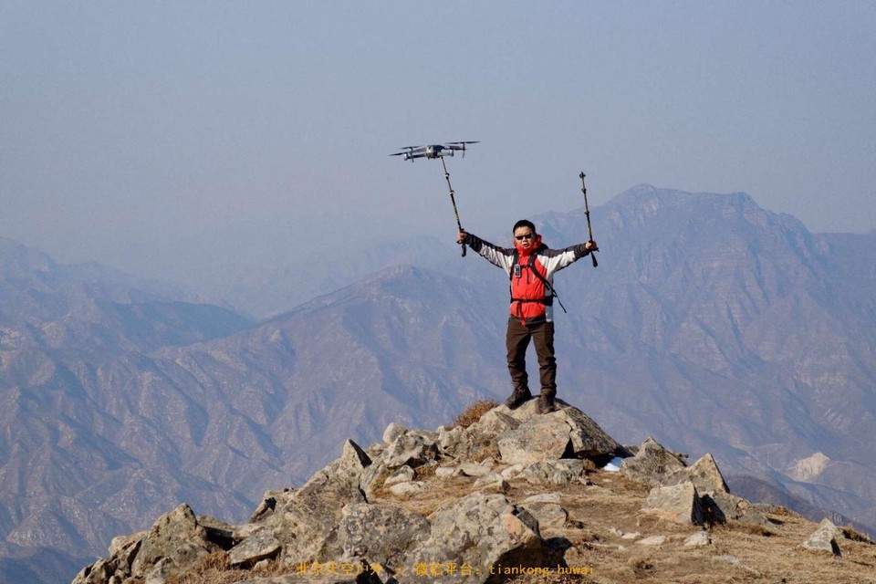 9436D62D-8244-4CE9-8B05-155B318B3504